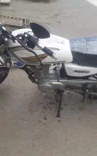 موتور فروشی هوندا برند زمرد کویر ۱۲۵