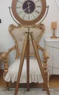 ساعت ایستاده کاملانو