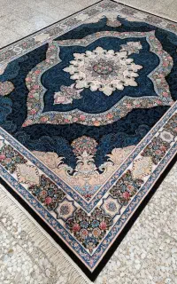 حراج فرش ۷۰۰ و ۱۲۰۰ شانه/ بدون واسطه از کاشان