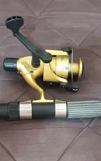 چرخ و چوب ماهیگیری لنسر معاوضه با ابزار