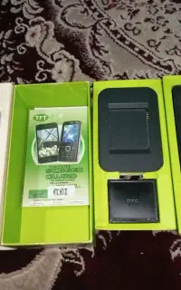 گوشی نوستالژیک و عتیقه HTC HD2