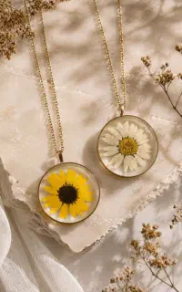 گردنبند رزینی گل بابونه