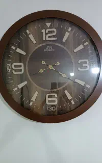 ساعت دیواری