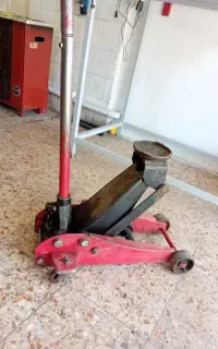 جک سوسماری 3 تن