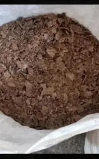تفاله کنجد و دانه انگور