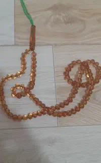 تسبیح سندلوس عسلی خوش رنگ.۱۰۱ دانه