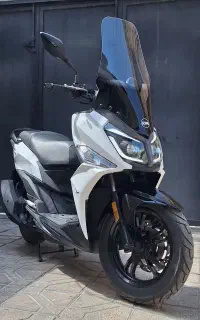 گلکسی J200
