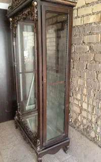 ویترین چوبی