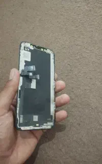تاج و ال‌سی آیفون xs