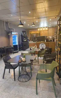 پذیرایی از دورهمی  در کافه