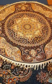 فرش گرد ۷۰۰ شانه درجه یک
