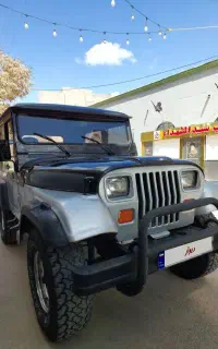 جیپ صحرا ۸ موتور بزرگ