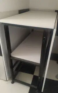 میز برش خیاطی  اندازه ۲متر در ۱متر و۱۰ سانت