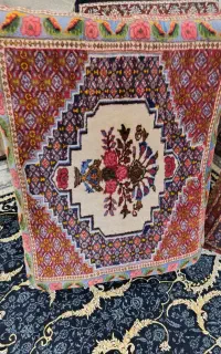 پشتی دستباف کوردی