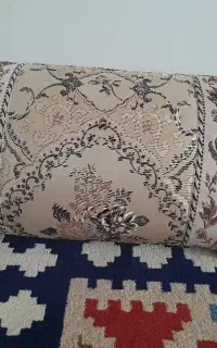 بالشت پر