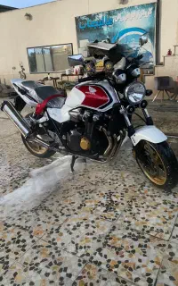موتورcb1300مدل2013abs