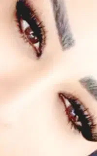 نیازمند مدل مژه کاشت هیدن