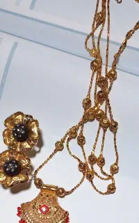 گردنبند وگشواره