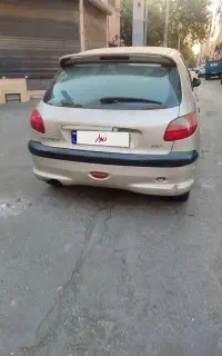 پژو ۲۰۶