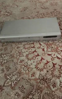 دستگاه دی وی دی و سی دی