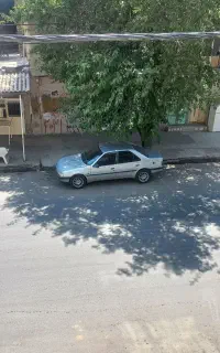 ۴۰۵ مدل ۸۵ ،صحنه