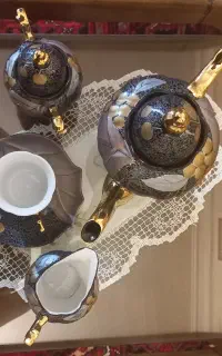 چایخوری چینی قدیمی بسیار شیک و نفیس
