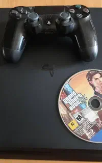 PS4  کنسول بازی