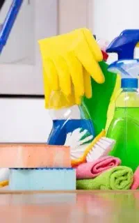 نظافتچی خانم