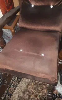 صندلی راک صندلی برای راحتی و آرامش خاطر.
