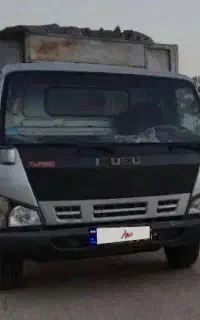 ایسوزو نقره ایی 87