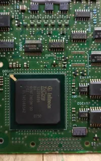 تعمیرات ECU و عیب یابی برق خودرو