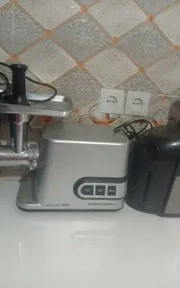 چرخ گوشت  نونو