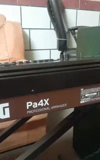 Korg Pa4 X 76