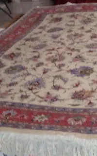 فرش دست بافت افشان