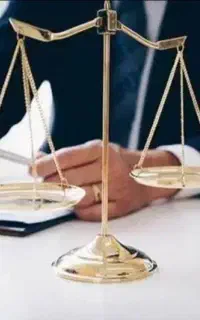 وکیل پایه یک دادگستری و مشاور تخصصی حقوقی