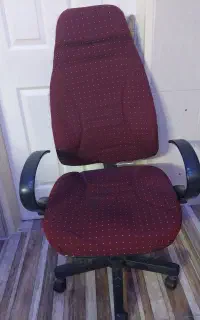 صندلی چرخی نو