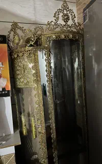 ساعت و بوفه