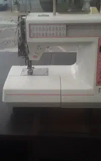 چرخ خیاطی ژاپن زبانش هم ژاپنی هست