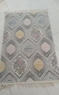 فرش  کوچک طرح دار ۱ونیم متری
