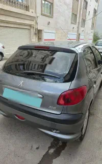 پژو ۲۰۶ مدل ۹۰