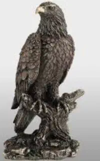 مجسمه شاهین