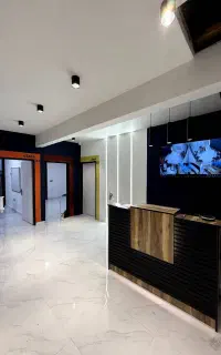 استخدام معلم زبان