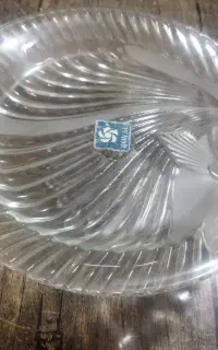 ظروف شیشه ای