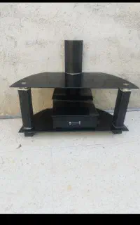 زیر تلویزیونی