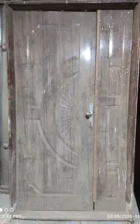درب چوبی