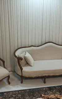 مبل فرانسوی  کاملا نو و بسیار تمیز