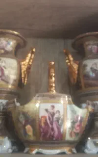 گلدان و کشکول