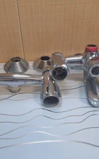 شیر حمام و دستشویی  قدیمی و سالم