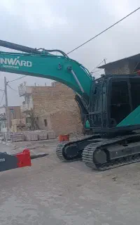 بیل مکانیکی سانوارد ۲۱۰ مدل ۲۰۲۵