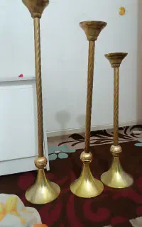 جا گلدونی و جاشمعی